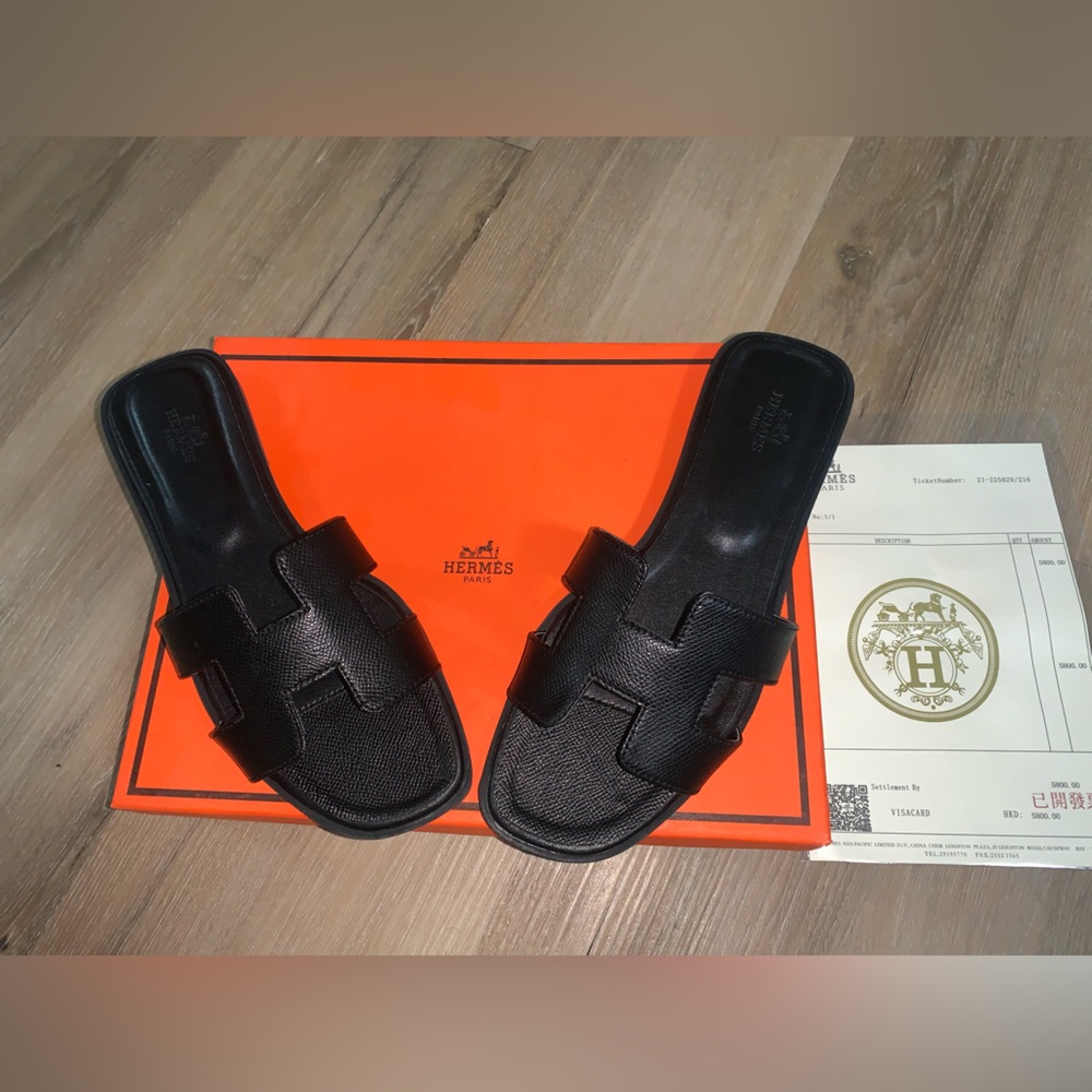 Womens H slides size 38 black